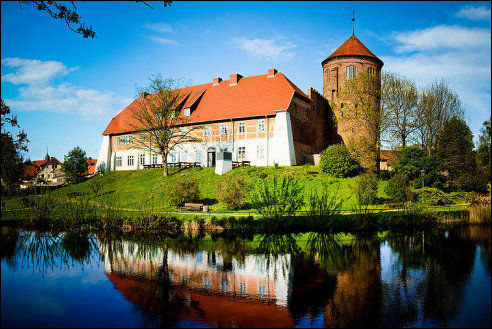 Neustadt Glewe, alte Burghotel, Veranstaltungsort bild